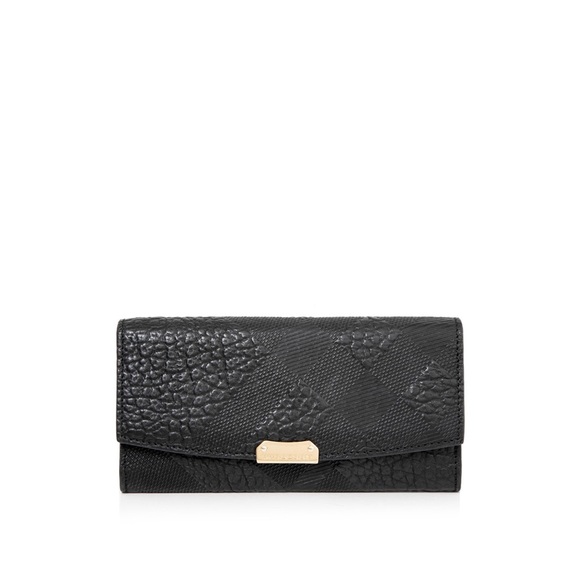 BURBERRY Embossed Check Signature Grain Porter - Picture 2 of 8